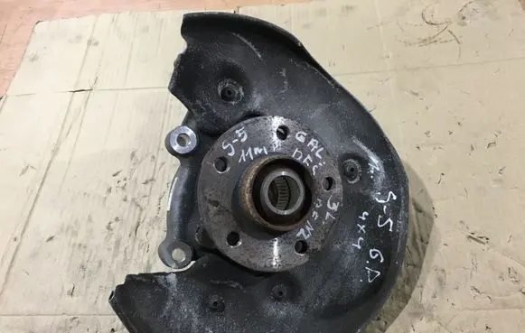 Audi S5 Rear wheel hub 8K0505432AR