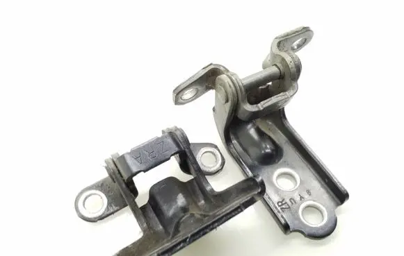 Subaru Impreza III Rear door hinge set 
