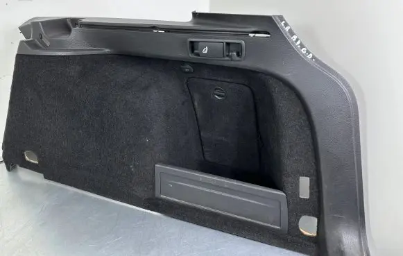 Volkswagen PASSAT B7 Trunk/boot side trim panel 3AF867428L