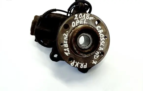 Opel Crossland X Front wheel hub