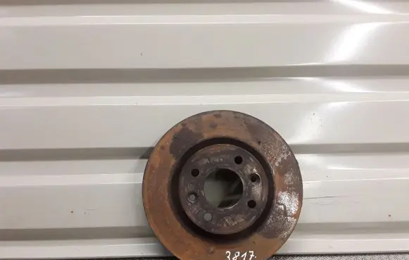 Renault Twingo II Front brake disc
