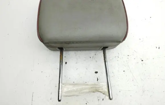 Hyundai Santa Fe Front seat headrest 