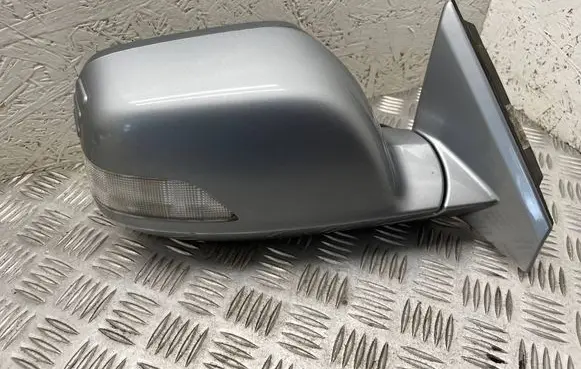 Honda CR-V Front door electric wing mirror e9024386