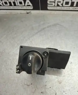 Mercedes-Benz E W210 Light switch 2105451404
