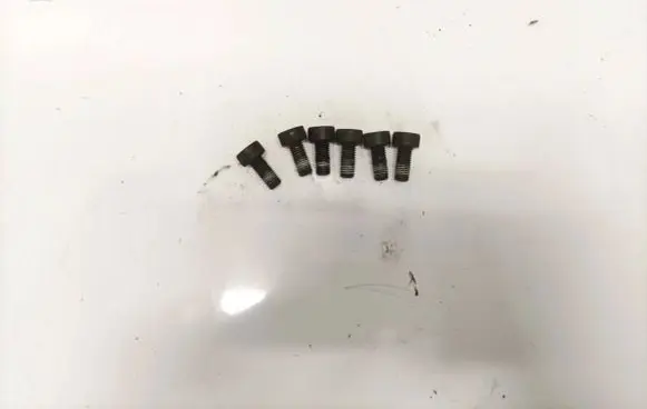 Citroen C5 Nuts/bolts 
