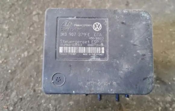 Audi A3 S3 8P ABS Pump 1K0907379E