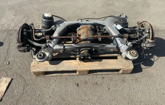 Mercedes-Benz E W211 Rear axle beam 