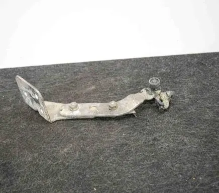 Citroen Jumper Rear door upper hinge B9351E