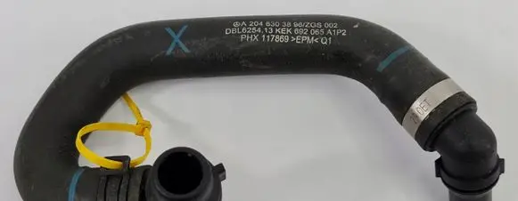 Mercedes-Benz GLK (X204) Engine coolant pipe/hose A2048303896