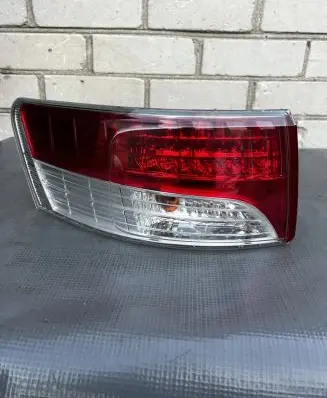 Toyota Avensis T270 Rear/tail lights