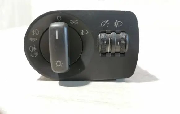 Audi A3 S3 A3 Sportback 8P Light switch 8P1941531Q 04056723