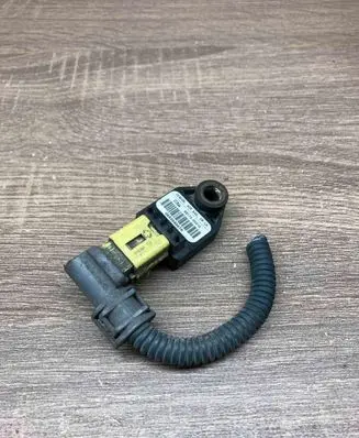 Toyota Avensis T250 Airbag deployment crash/impact sensor 8917405010 USED