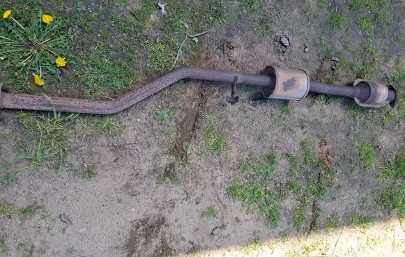 KIA Sportage Exhaust gas pipe 