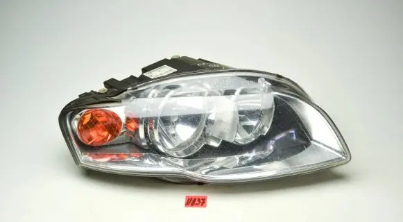 Audi A4 S4 B7 8E 8H Headlight/headlamp 8E0941004AJ 0301219202