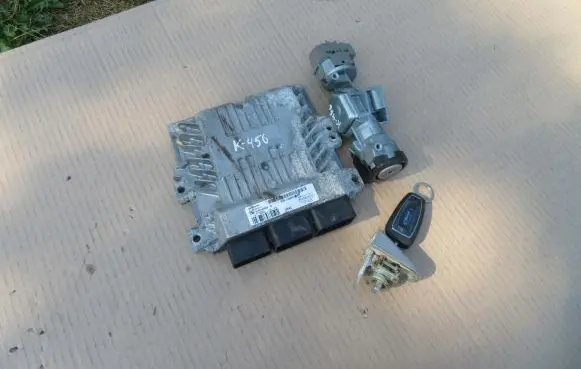 Engine ECU kit and lock set