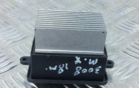 Peugeot 3008 II Heater blower motor/fan resistor 8023559475509