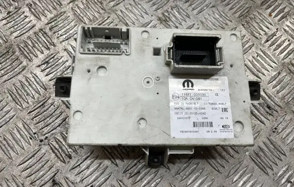 Fiat 500L Fuse box set 52102288