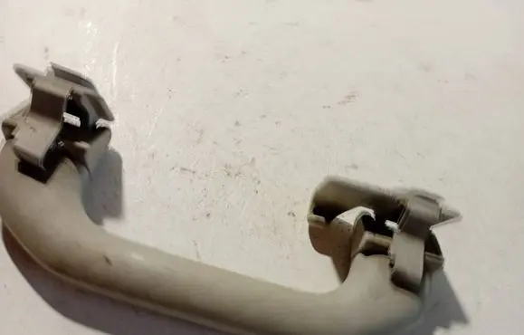 Volkswagen Golf III Rear interior roof grab handle 1H0857607