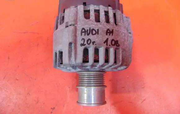 Audi A1 Generator/alternator 05E903026Q