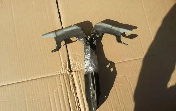 Volvo V50 Engine bonnet/hood hinges