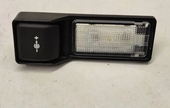 BMW 1 E81 E87 Boot/trunk interior light 6949439