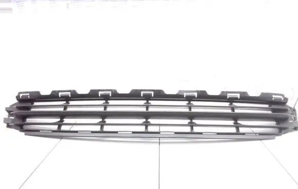 Ford Mondeo Mk III Front bumper lower grill 3S7117B968