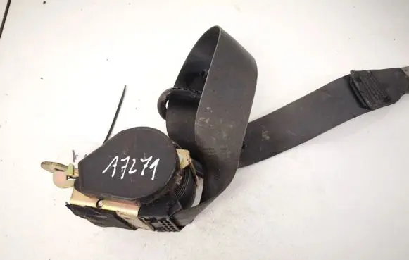 Renault Megane II Front seatbelt