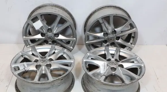Toyota Avensis T270 R16 alloy rim 42611-YY400