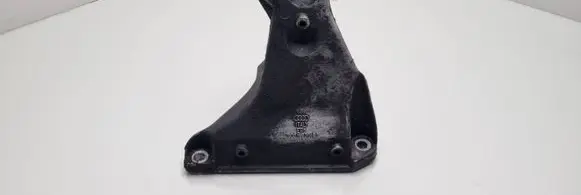 Volkswagen PASSAT B5 Engine mounting bracket 8D0199308AB
