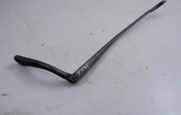 BMW X3 E83 Front wiper blade arm