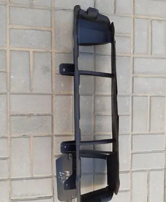 Ford Focus Intercooler air channel guide 