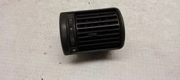 Audi A4 S4 B5 8D Dashboard side air vent grill/cover trim 8D1820902