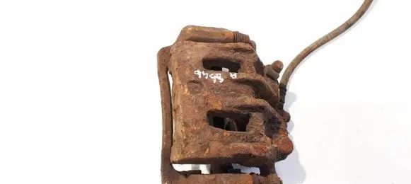 Front brake caliper