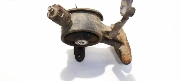 Toyota Auris 150 Engine mount bracket avb7290 av-b7290