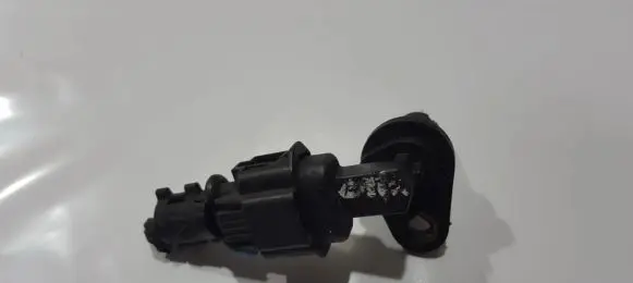 Opel Vectra C Camshaft position sensor 55352609