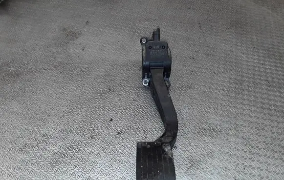 Citroen C4 I Picasso Accelerator throttle pedal 0280755044 9654725380