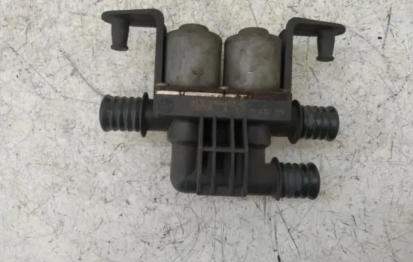 BMW 7 E65 E66 Air conditioning (A/C) air dryer 6411690665203