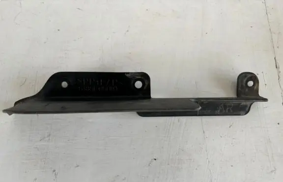 Toyota Avensis T270 Front mudguard 5385105010