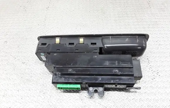 Volvo S80 Electric window control switch