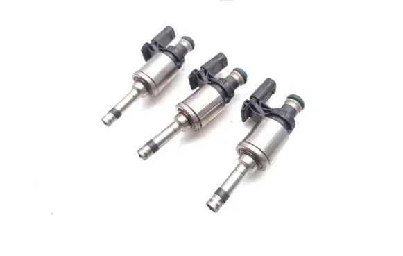 Skoda Fabia Mk3 (NJ) Fuel injectors set 04E906036AE