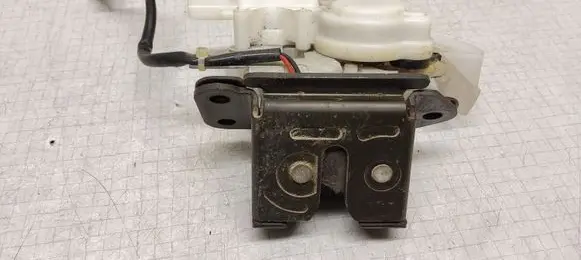 Mazda 6 Tailgate/trunk/boot lock/catch/latch