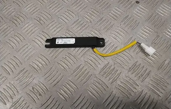 Hyundai Ioniq Aerial antenna amplifier 95420G2200