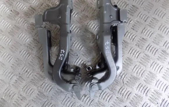 Citroen DS7 Crossback Engine bonnet/hood hinges