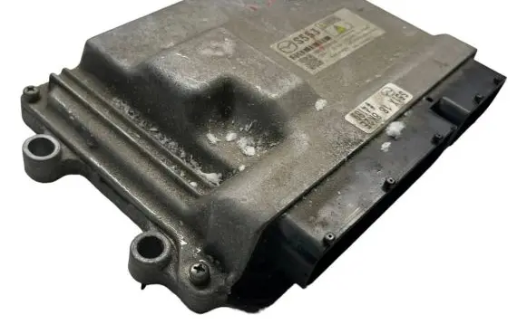 Mazda CX-3 Engine control unit/module S55318881 MB2757006300