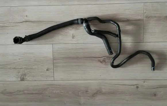 Audi Q2 - Engine coolant pipe/hose 5Q0122101HG