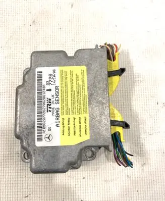 Mercedes-Benz B W245 Airbag control unit/module A16982077262