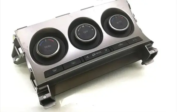 Mazda 3 II Climate control unit BBT161190H K40009E28A