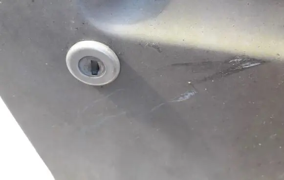Renault 19 Front door lock (next to the handle) 