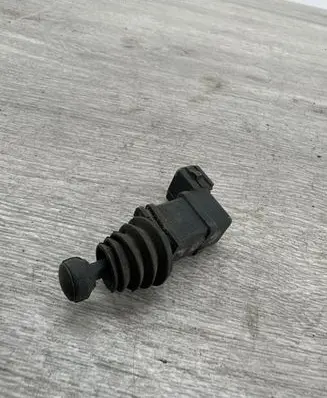 Volkswagen Golf III Brake pedal sensor switch 191953236