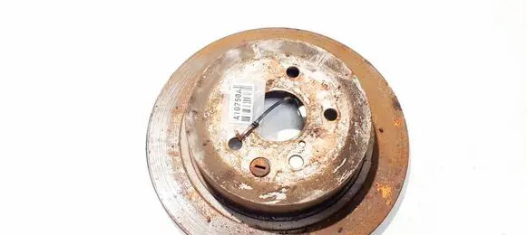 Lexus IS 220D-250-350 Rear brake disc ventiliuojamas